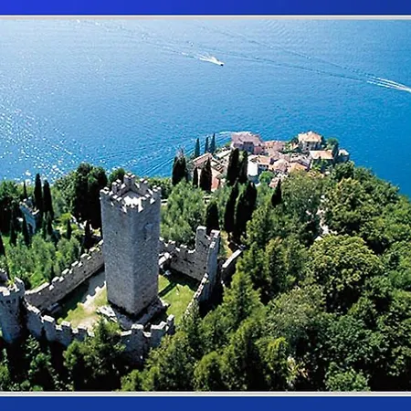 Apartment Varenna Dream Room photo